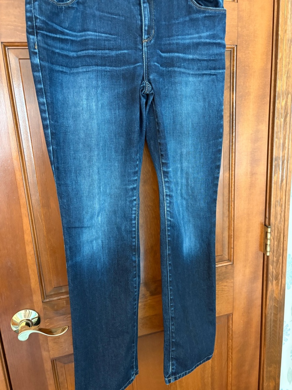 Chico’s Platinum Denim Dark Blue Women's Jeans with Contrast Stitching size 1
